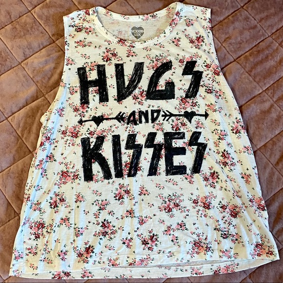 Modern Lux Floral Top - Picture 1 of 4